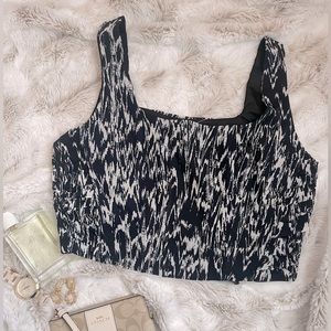 House of Harlow Crop